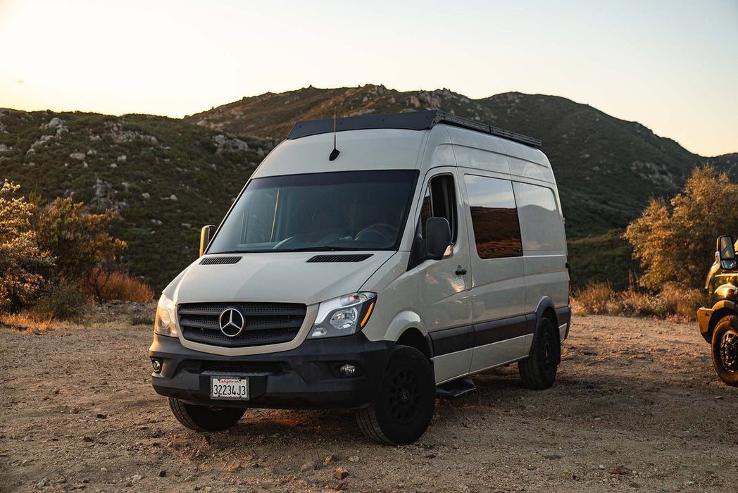 Aluminess Recon Modular Roof Rack - Sprinter 2007+