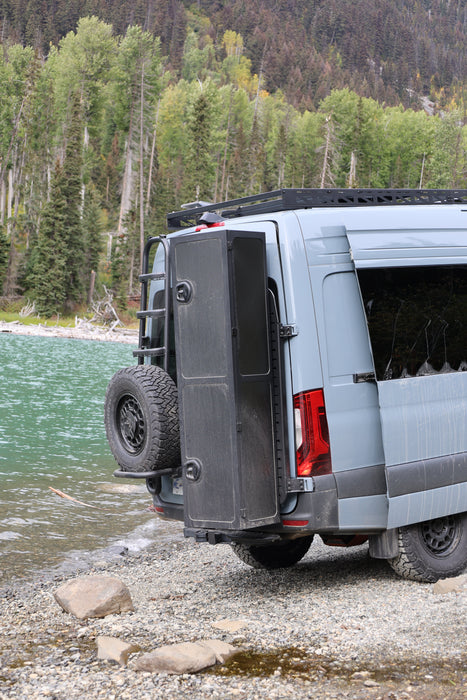 Sprinter two-in-one tire ladder carrier