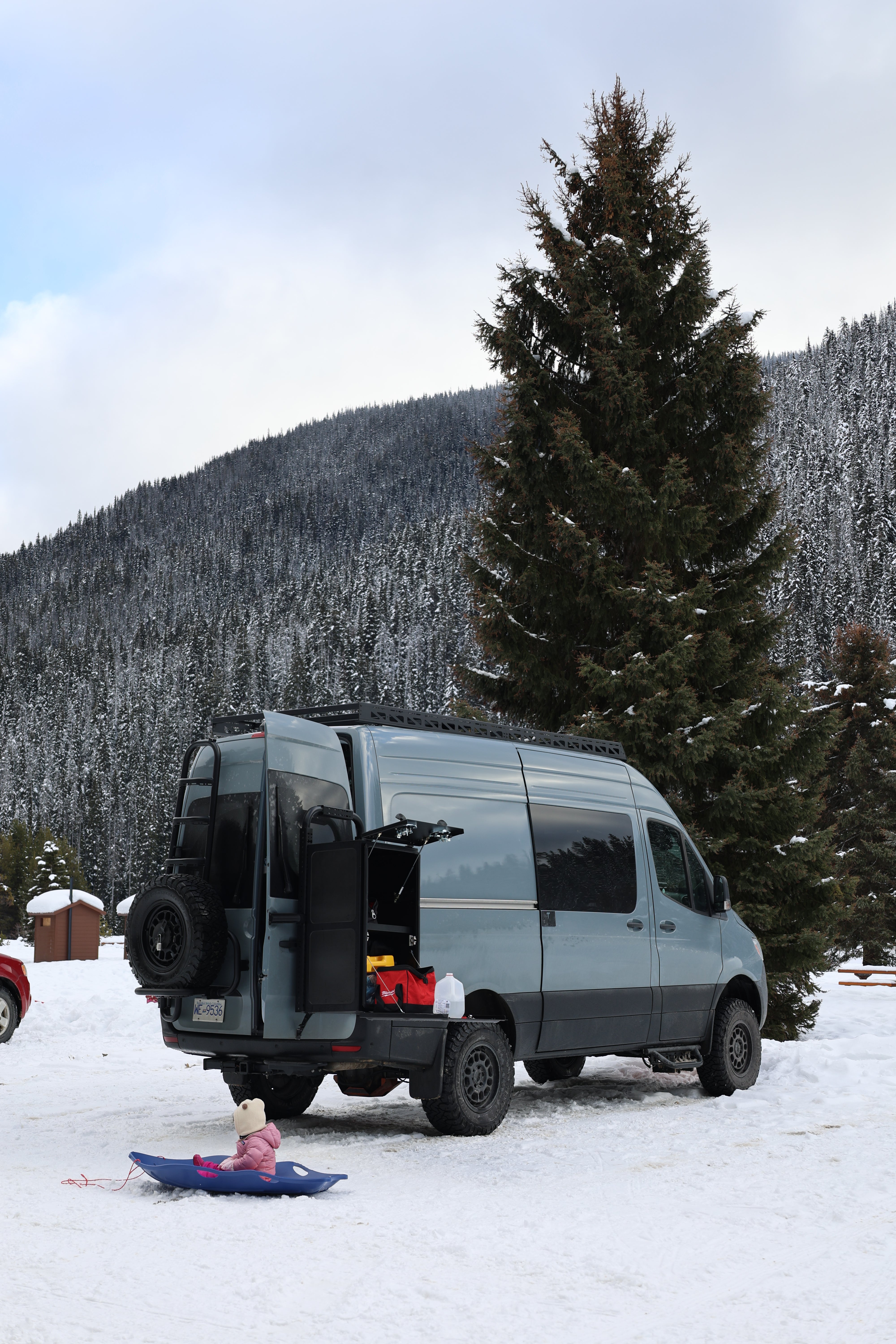 Tec Vanlife 2019+ Mercedes Sprinter Rear Door Aluminum Gear Rack - No Drill