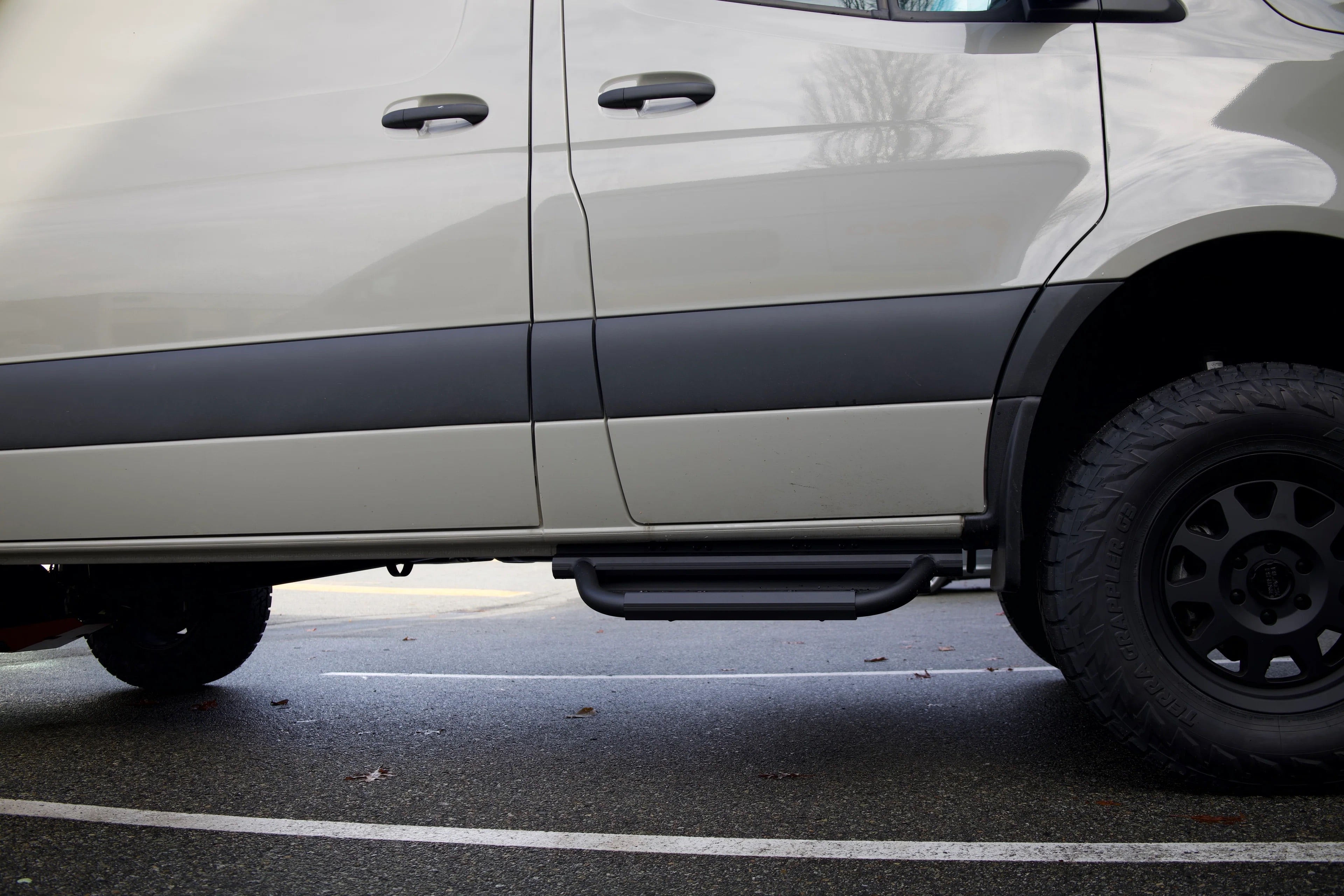 Tec Vanlife 2007+ Mercedes Sprinter Hexagon 3-Piece Running Boards