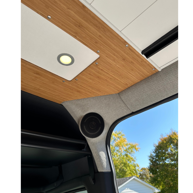 GoCode Mercedes Sprinter B-Pillar Passenger