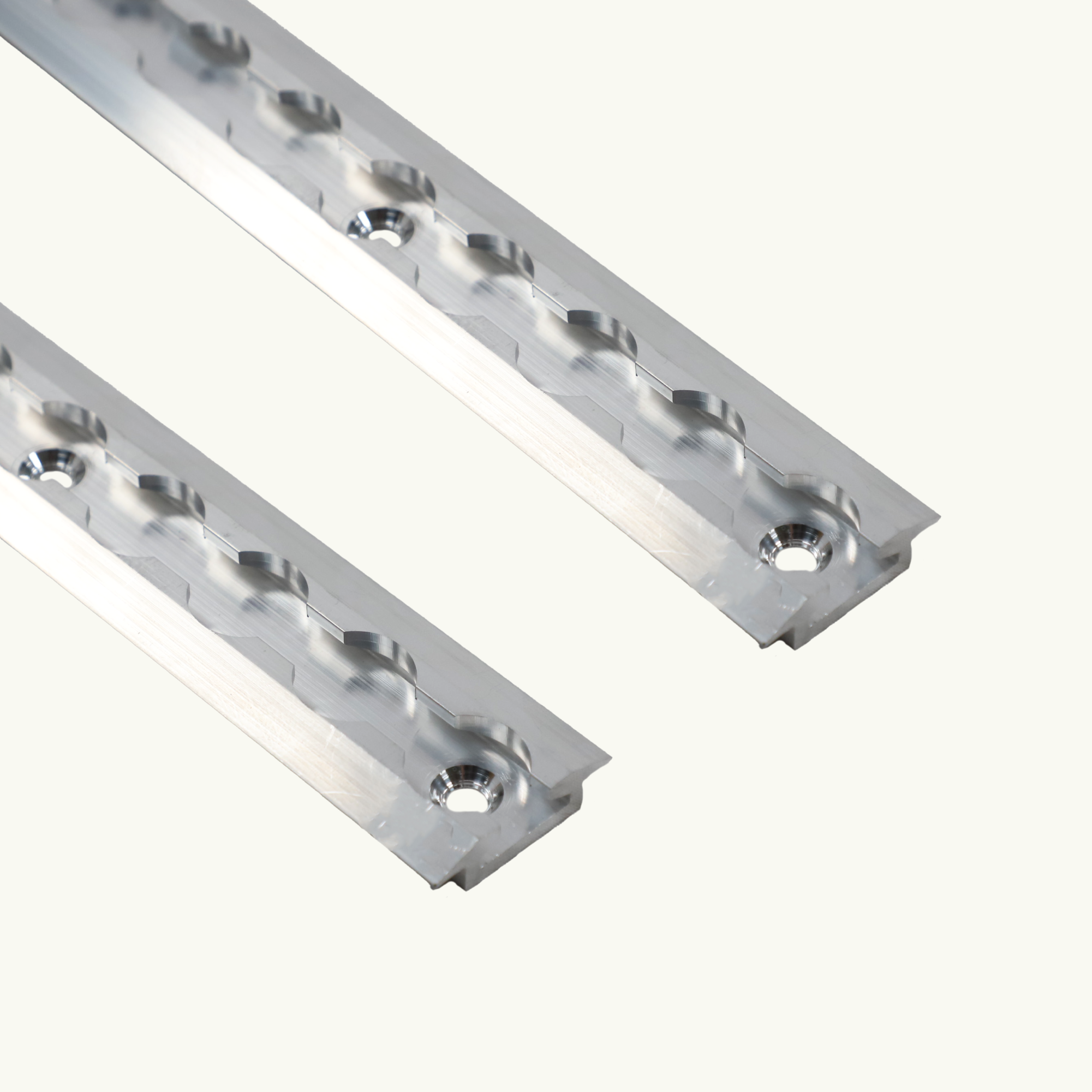 VanEssential Raw Recessed Shallow Venture L-Track (2 Pack)