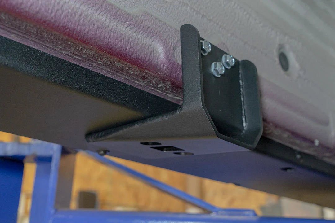 Van Compass 2015-2022 Mercedes Sprinter 170" - 4X4 Rocker Guards