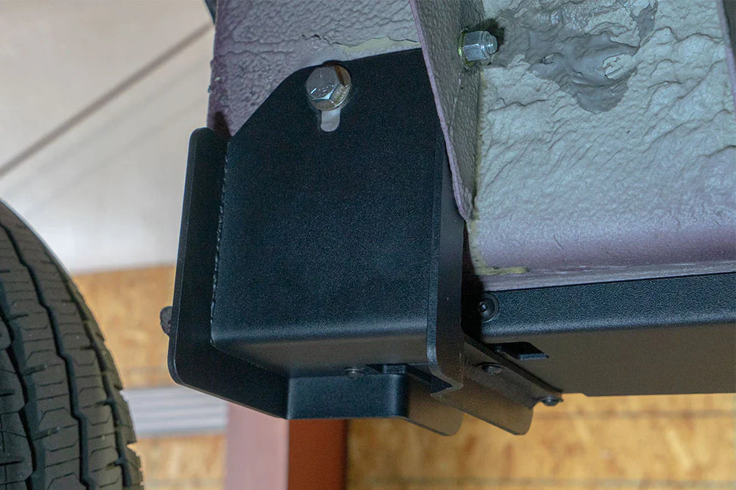 Van Compass 2015-2022 Mercedes Sprinter 170" - 4X4 Rocker Guards