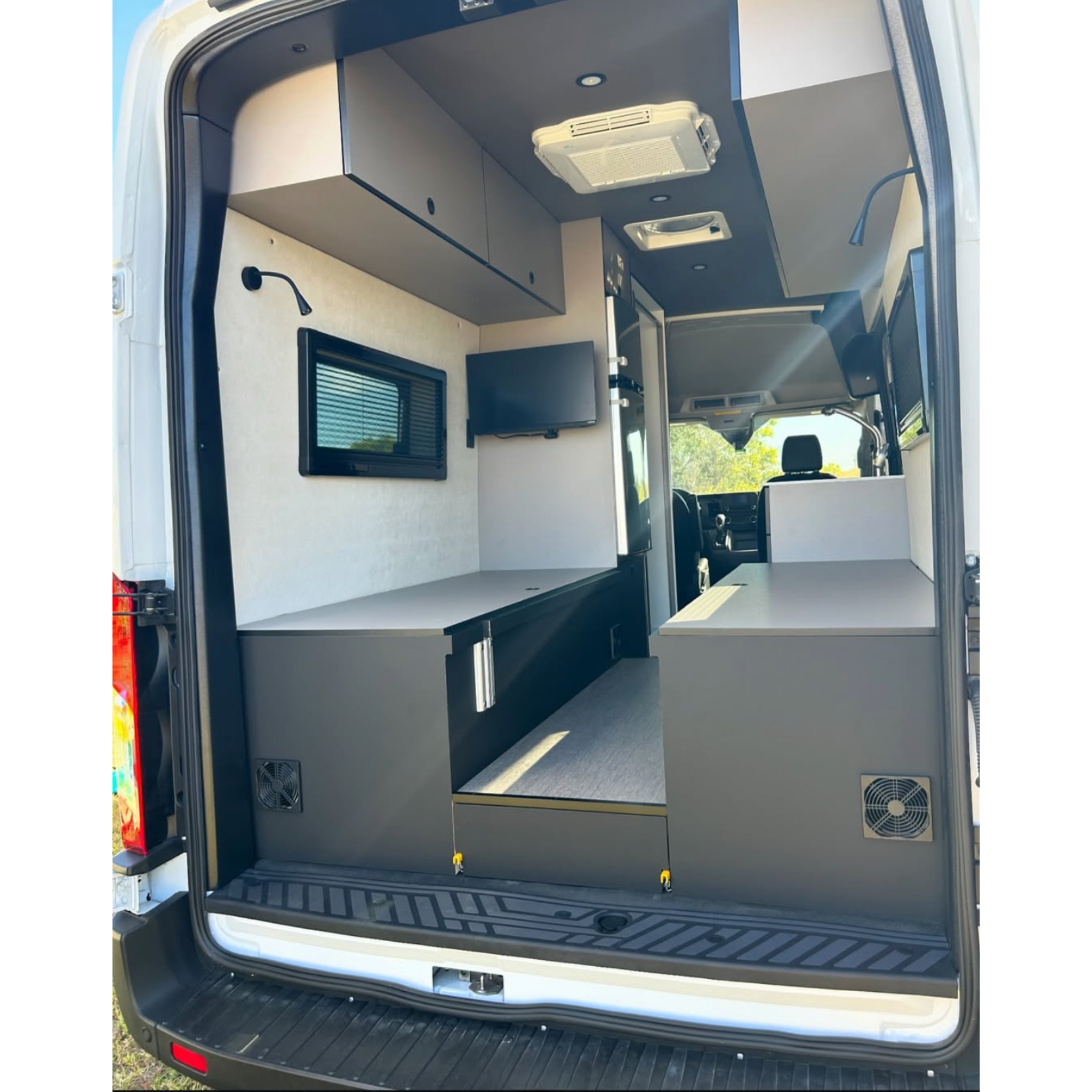 Ford Transit D Pillar Trim Kit