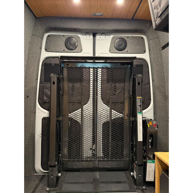 GoCode Mercedes Sprinter D-Pillar Trim Kit (Rear Door Threshold)