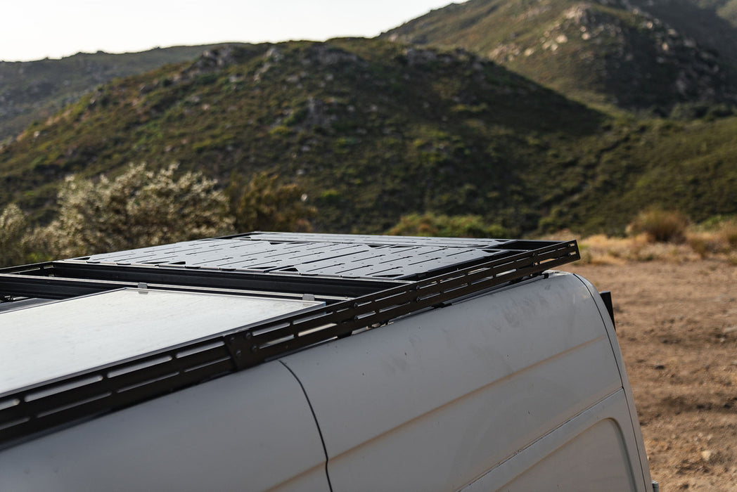 Aluminess Recon Modular Roof Rack - Sprinter 2007+