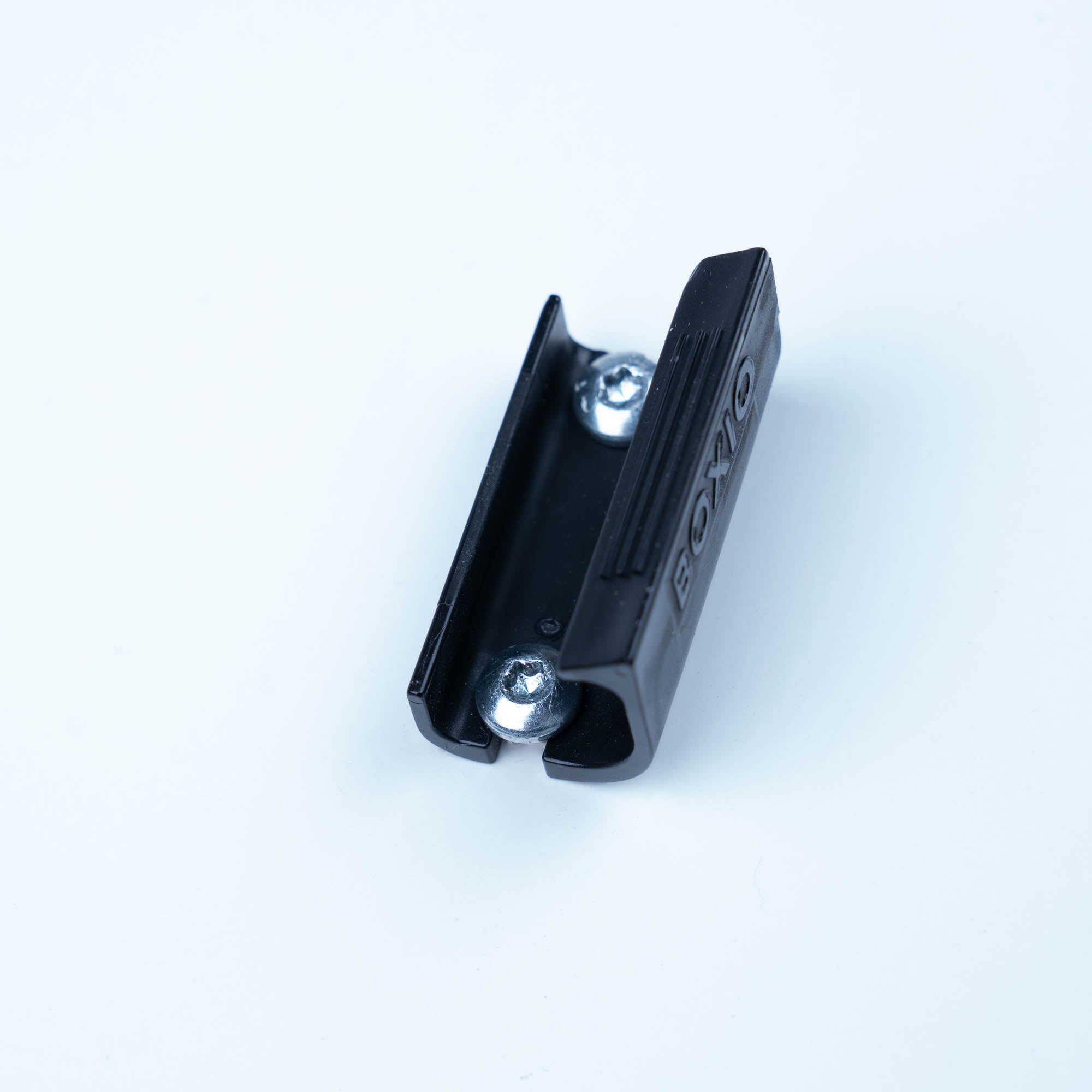 Boxio Fix - Floor Holding Clip