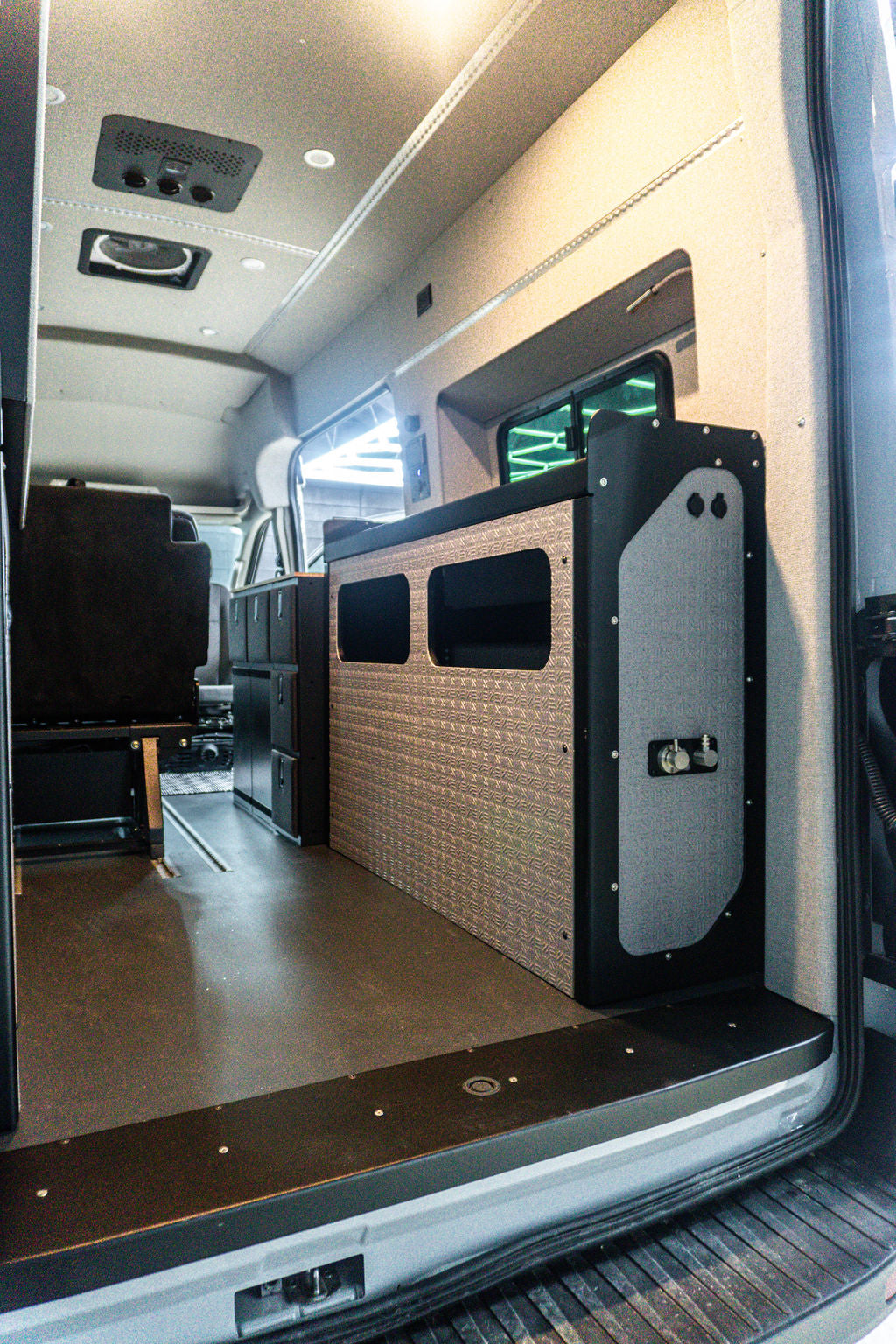 Rover Vans Garage System - Ultimate 3-in-1 Bed/Desk/Storage