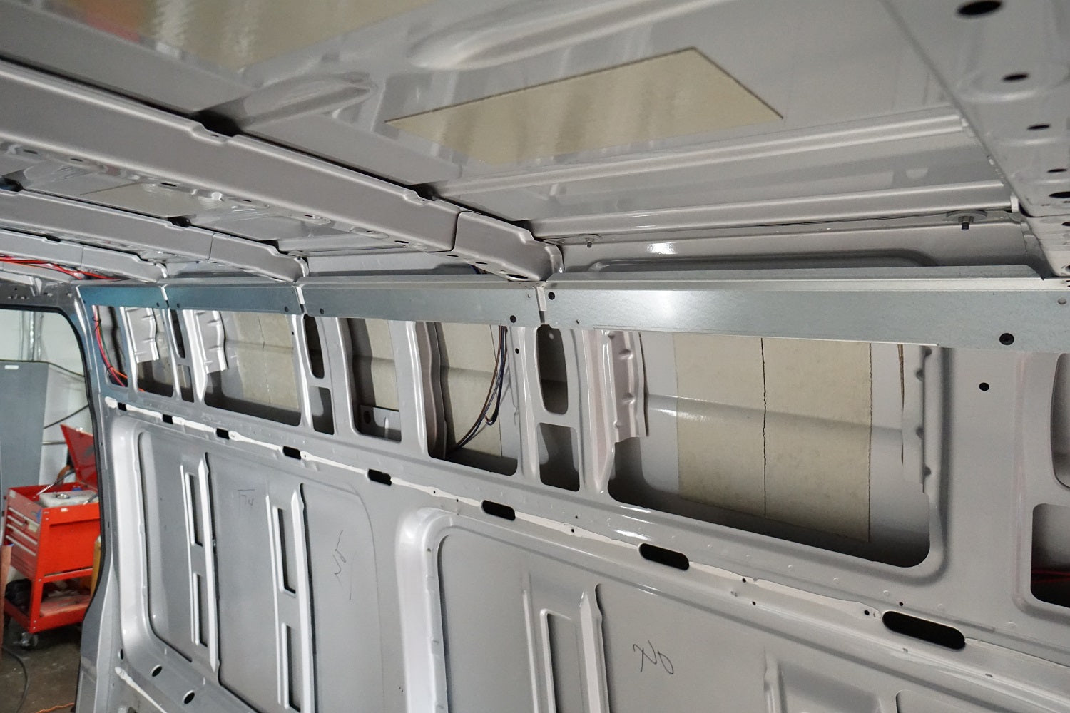 RB Components 2007+ Sprinter Van 170 - Upper Cabinet Wall Brace Kit