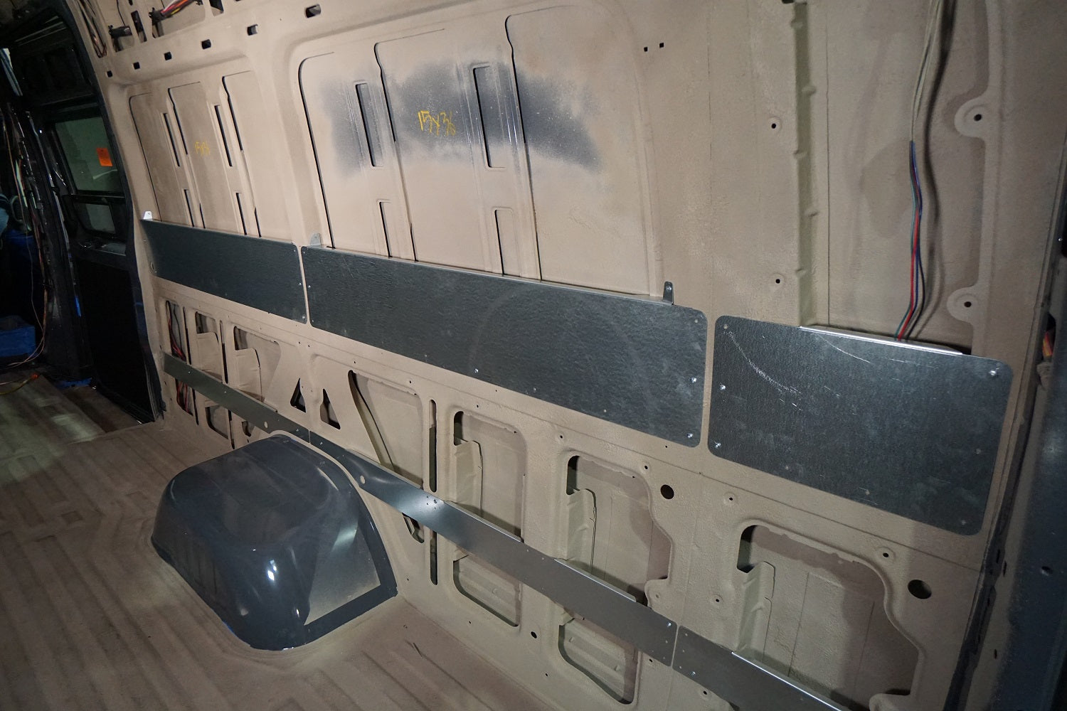 RB Components 2007+ Sprinter Van 170 EXT - 36" - 38" High Panel Bed Wall Brace Kit