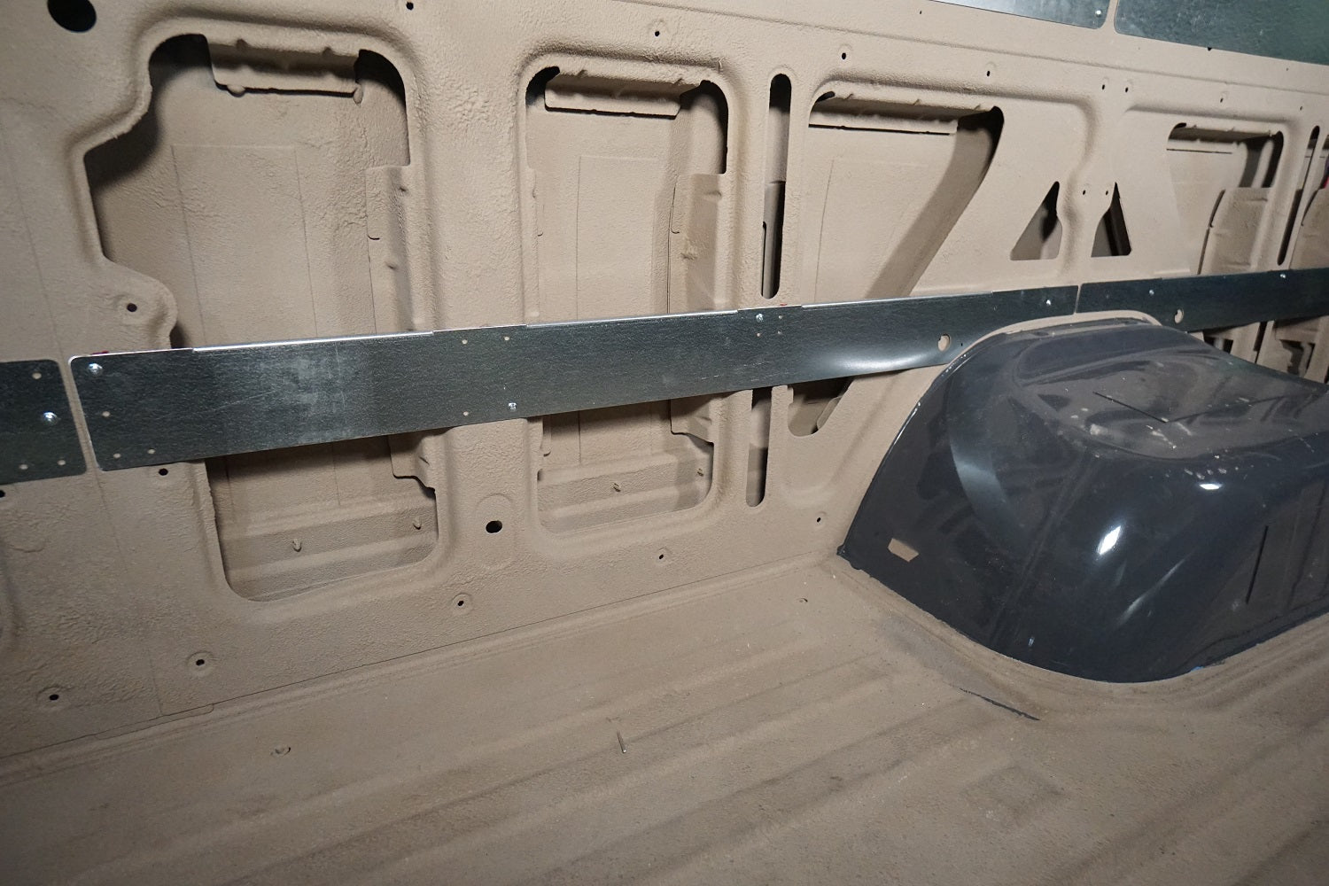RB Components 2007+ Sprinter Van 170 EXT - Lower Furniture Wall Brace Kit