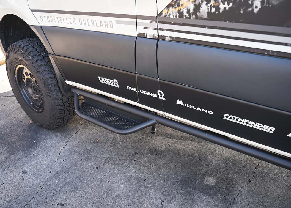 RoamBuilt 2019+ Sprinter Side Steps and Bumper Bundle