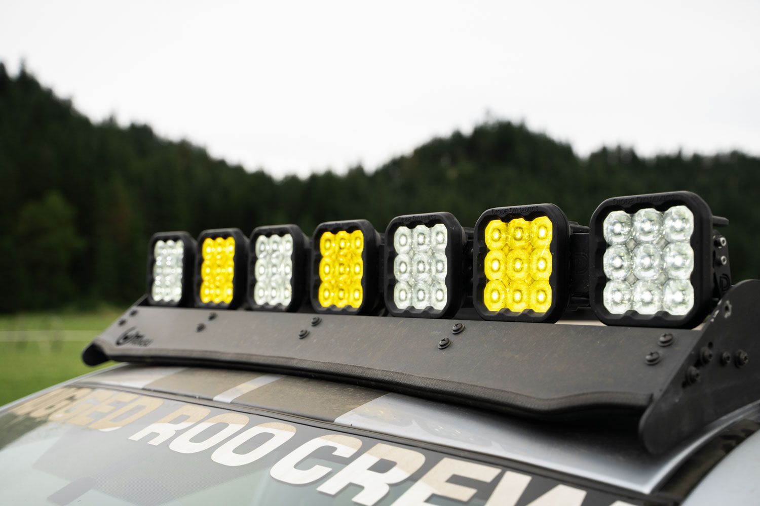 Diode Dynamics SS5 Sport Universal CrossLink 7-Pod Lightbar White Driving-2