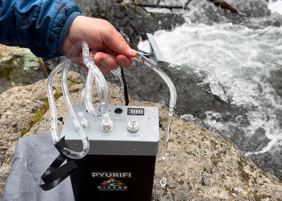 Rivern PYURIFI UV Water Filtration System: Effortless Clean Water for Adventures