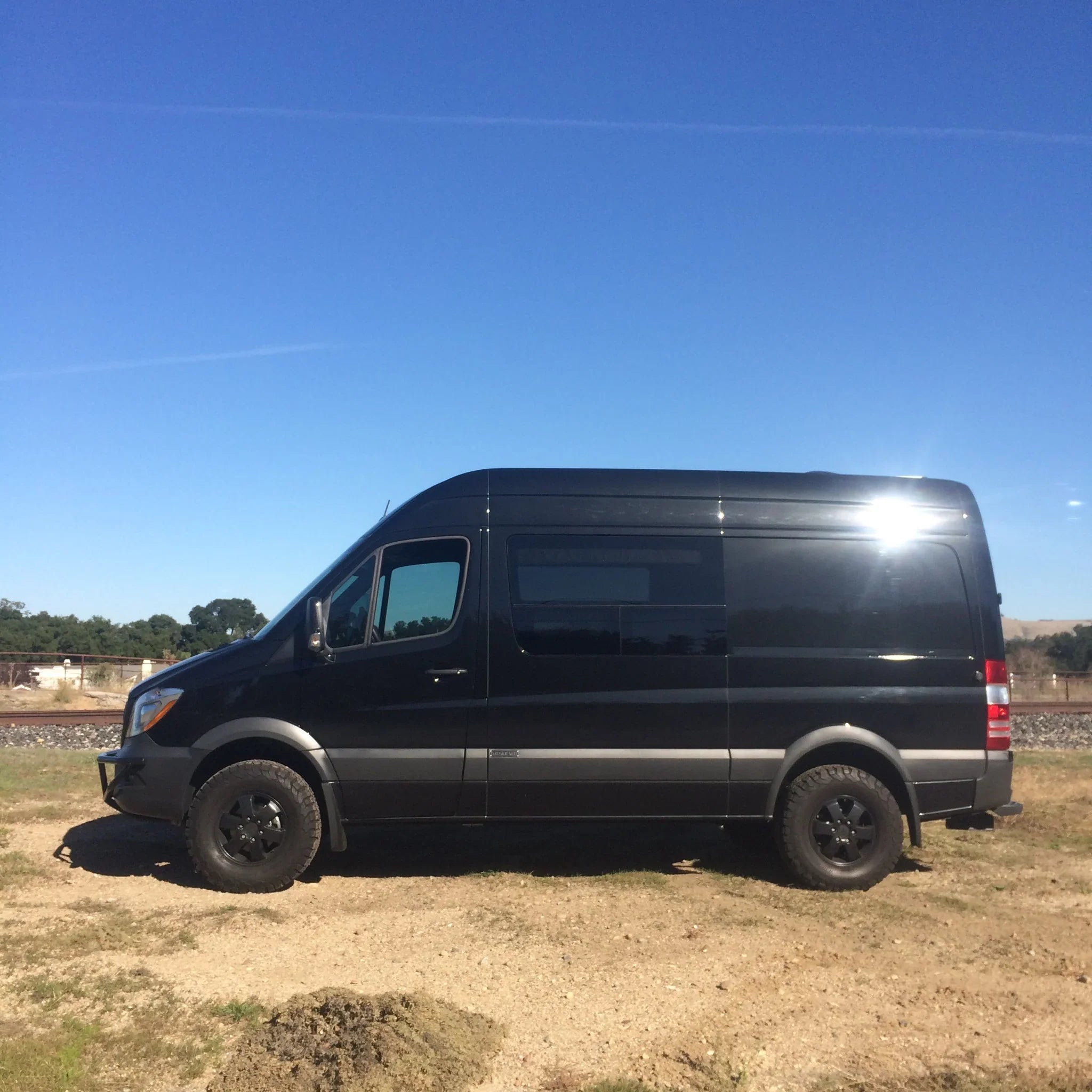 Van Compass 2007-2018 Mercedes Sprinter 2WD - Striker 2" Lift Kit