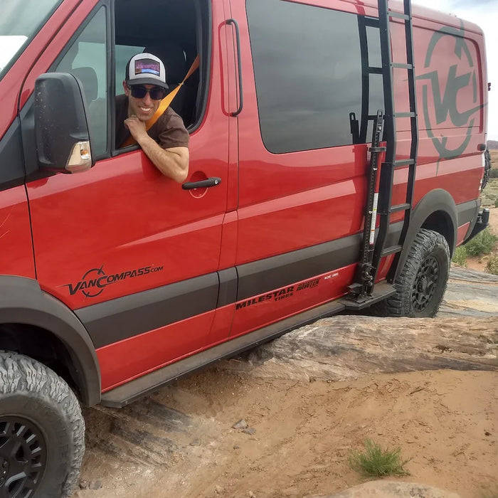 Van Compass 2015-2022 Mercedes Sprinter 170" - 4X4 Rocker Guards