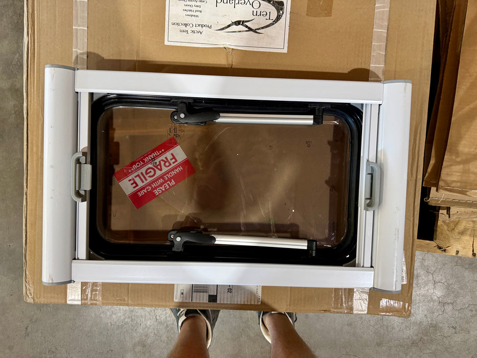 Arctic Tern 500x300 Window (Open Box)