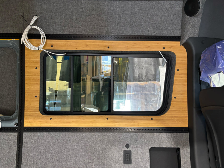 GoCode Mercedes Sprinter Universal Driver Mid Trim Ring