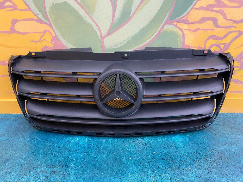 Terrawagen Black Grill Sprinter 907