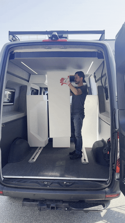 Tec Vanlife / RoamlabX Camper Van Expandable Elevator Bed
