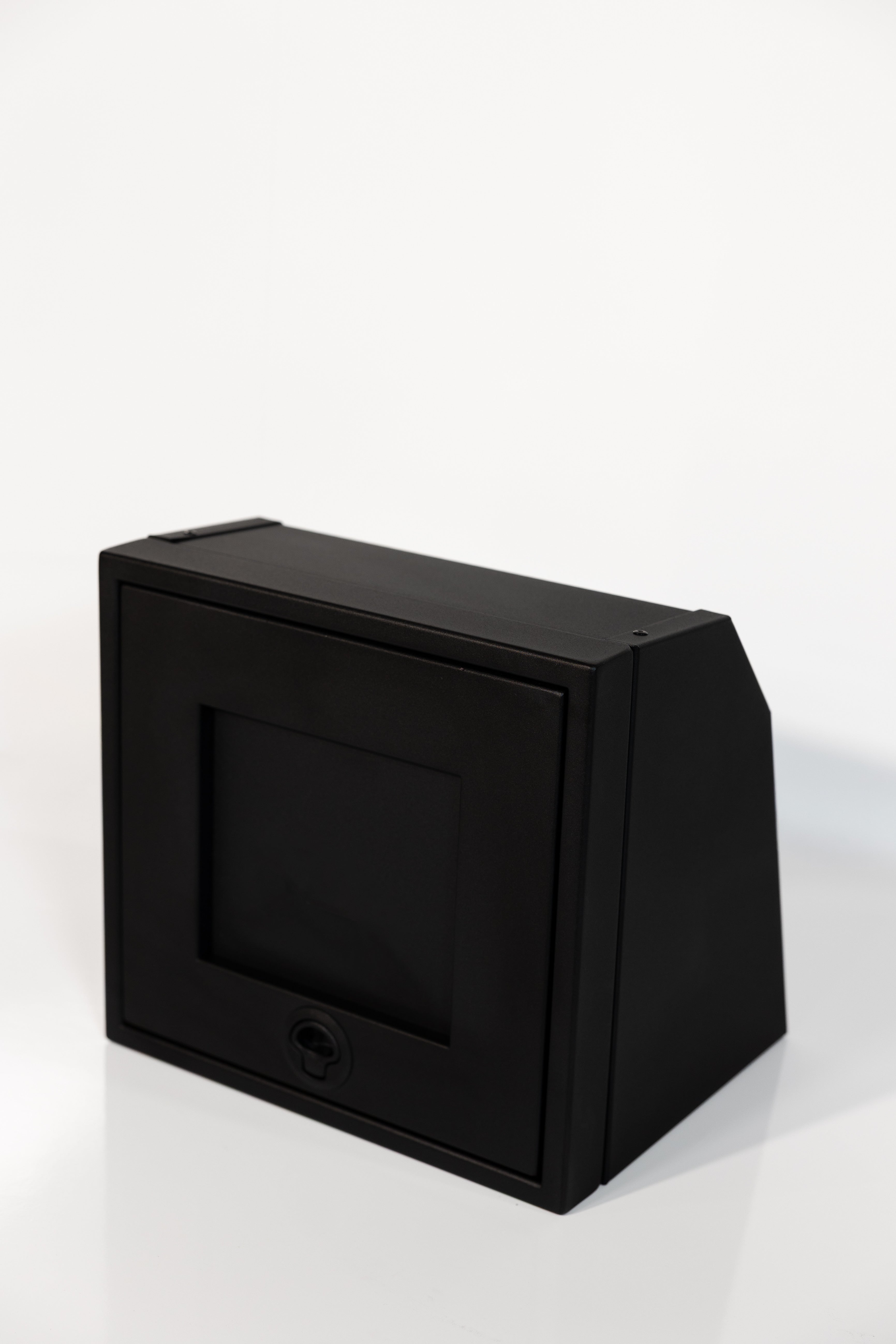 16" Upper Cabinet