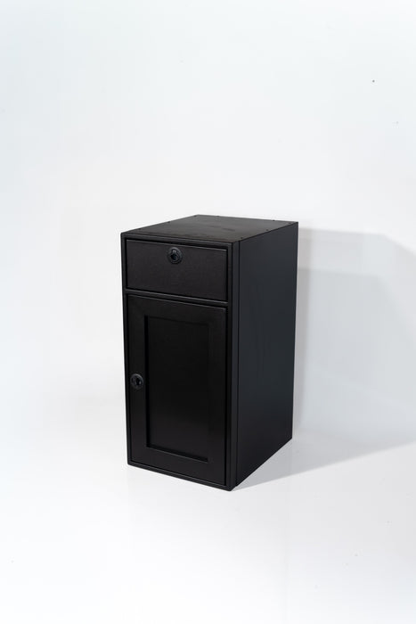 18" Base One Door and One Drawer