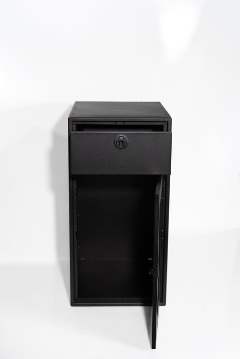 18" Base One Door and One Drawer