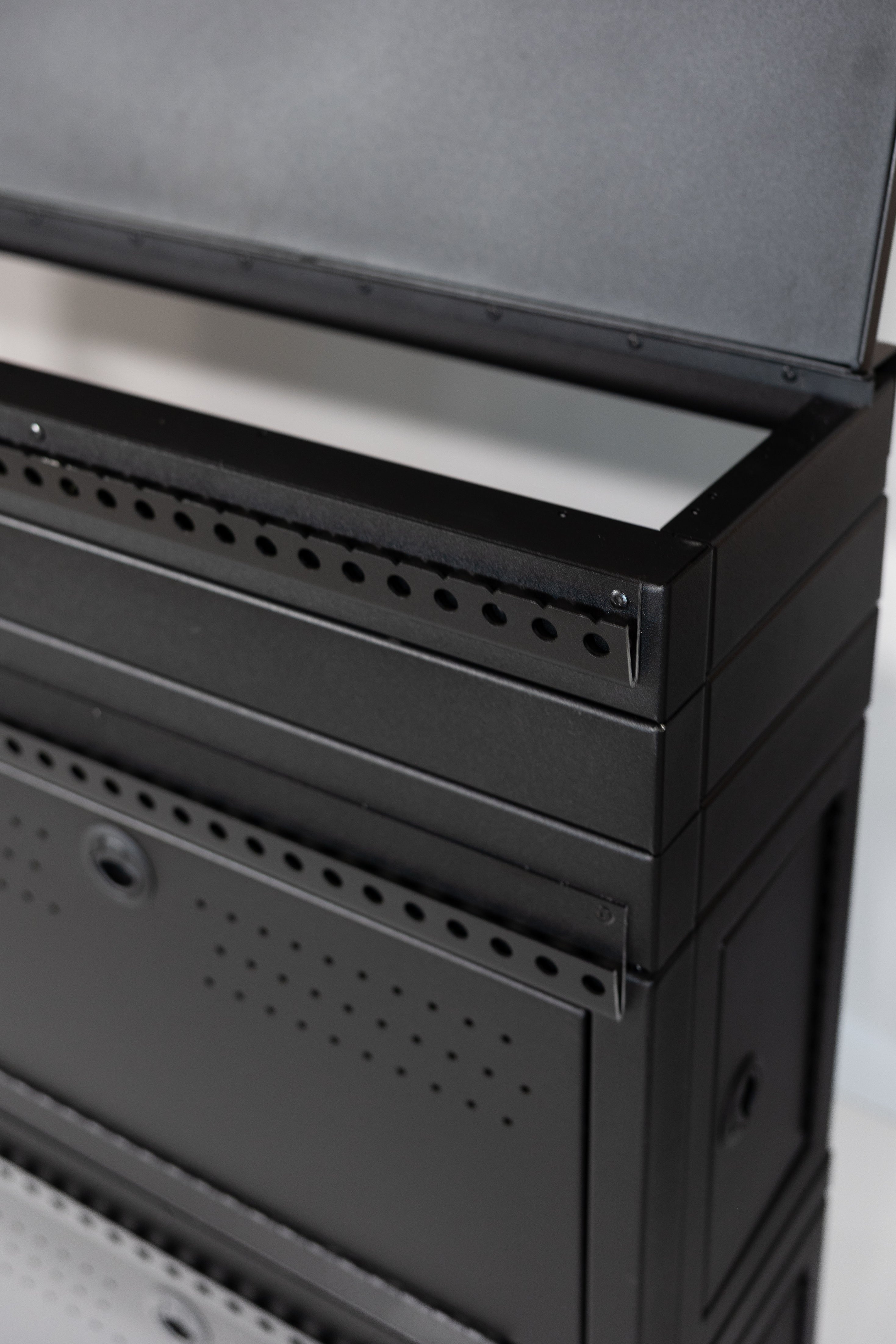 12" Wheel Well Cover