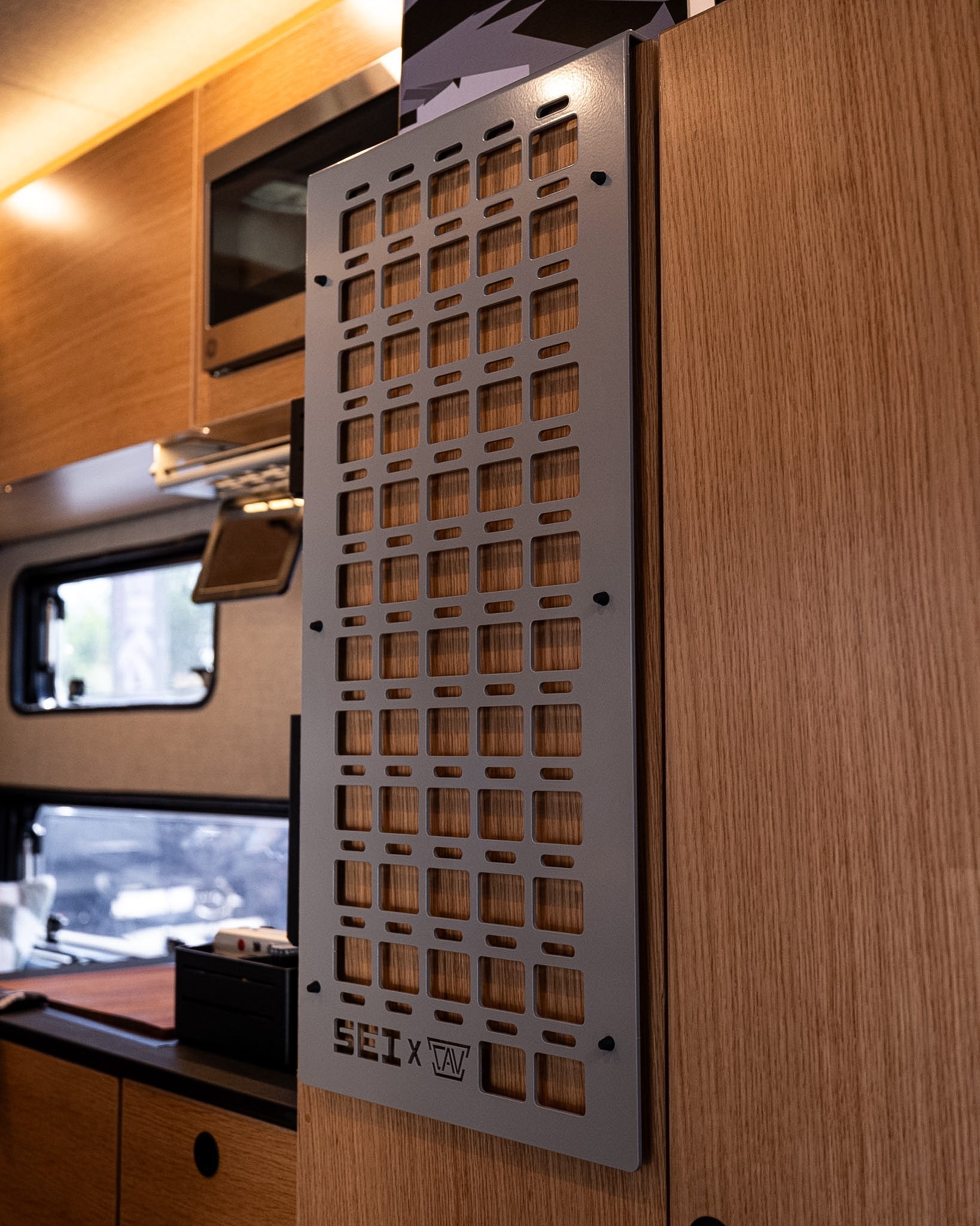 Canyon Adventure Vans Magnetic Solo Cupholder