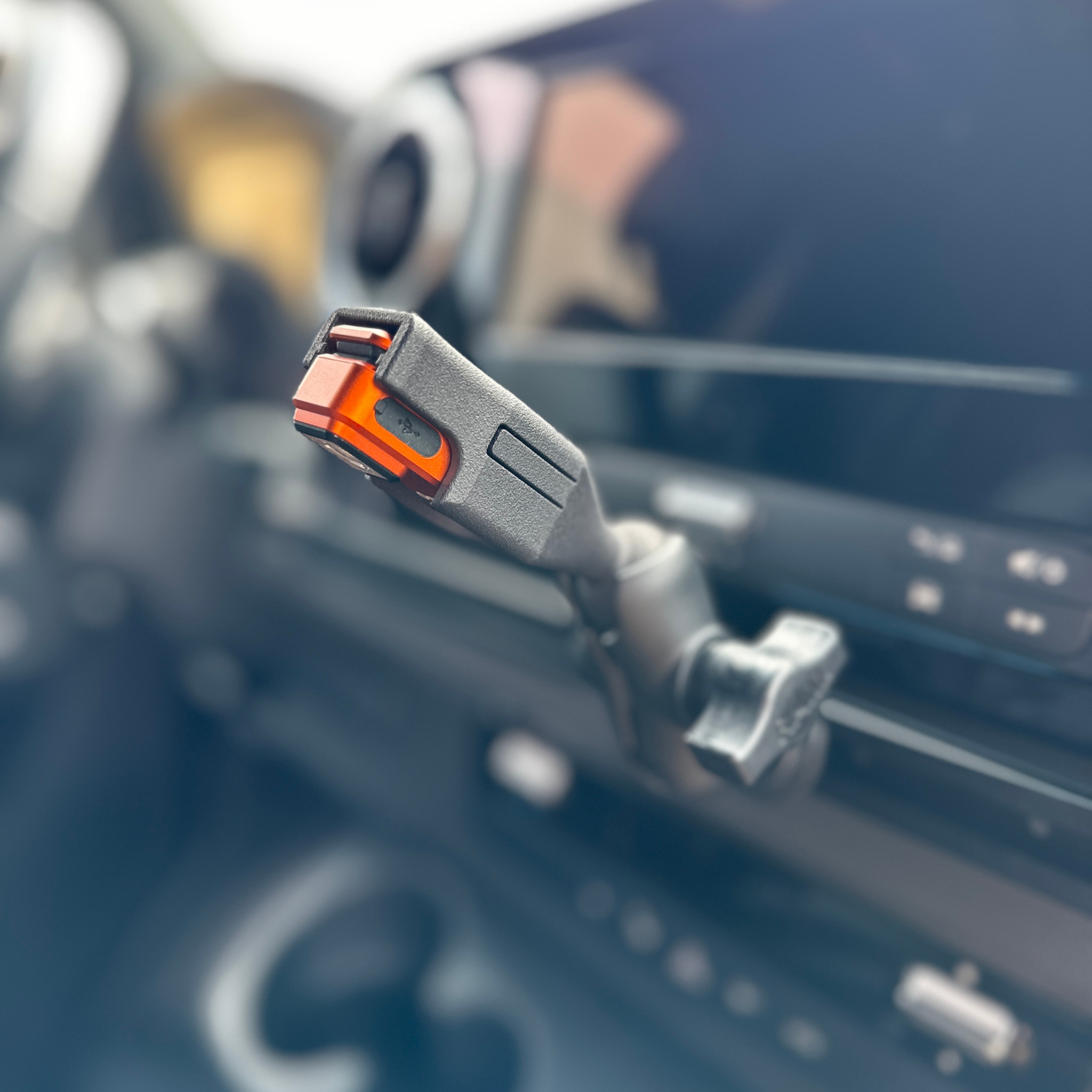 Terra X Olight Oclip Mount – Navilight Cockpit Light for Vans & Ram Mount Systems