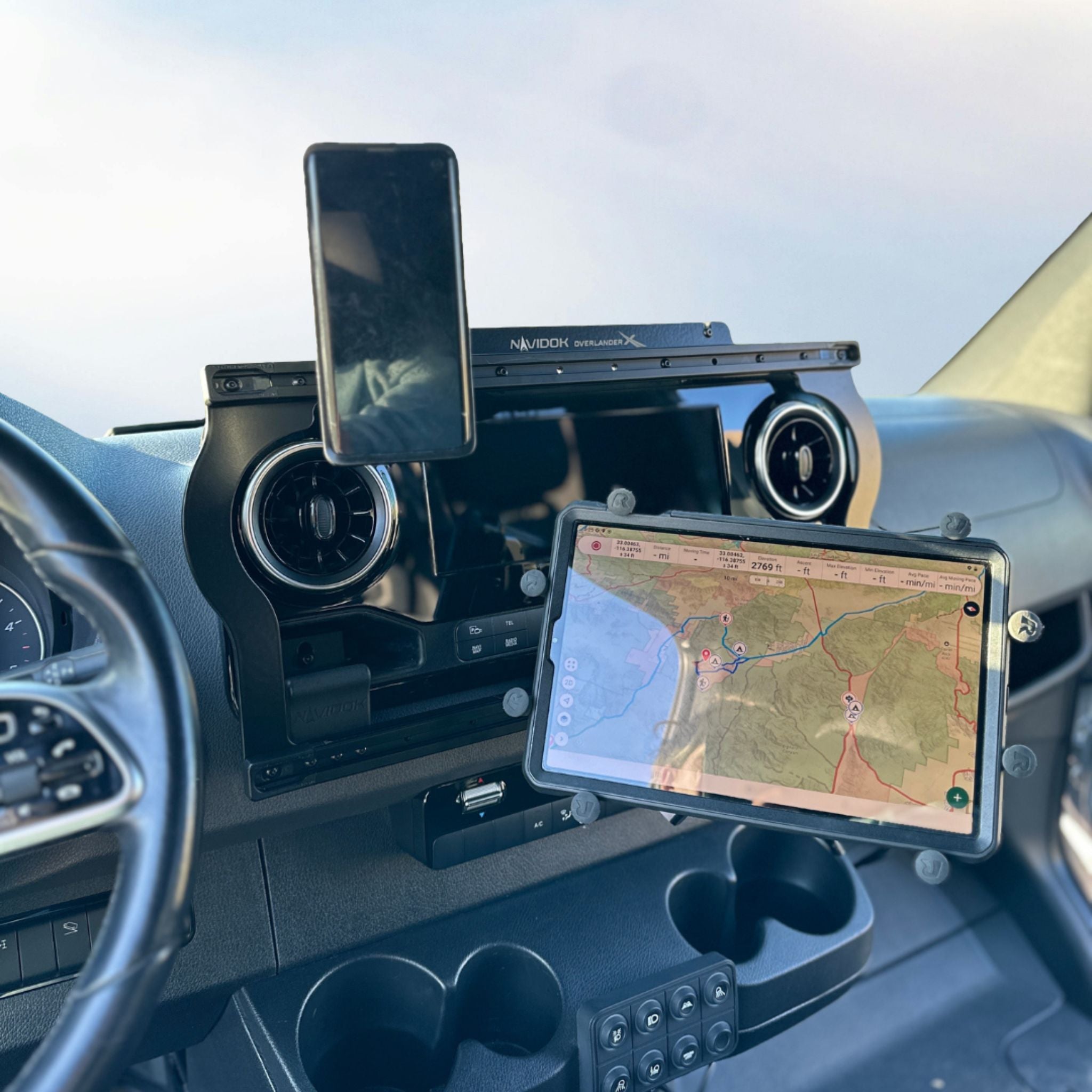Terra X NAVIDOK Overlander X - No Drill - Dash Mount for Mercedes Sprinter