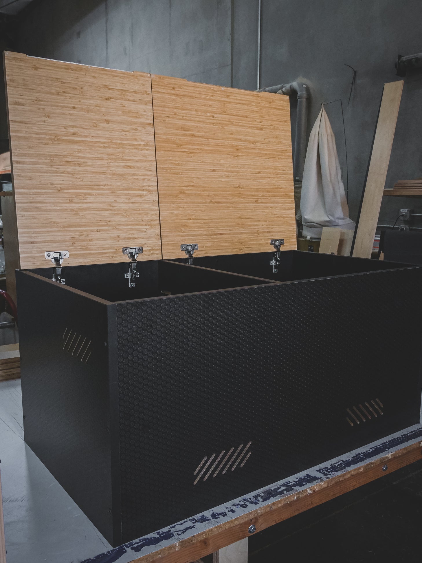 SergSupply Universal Bench Cabinet