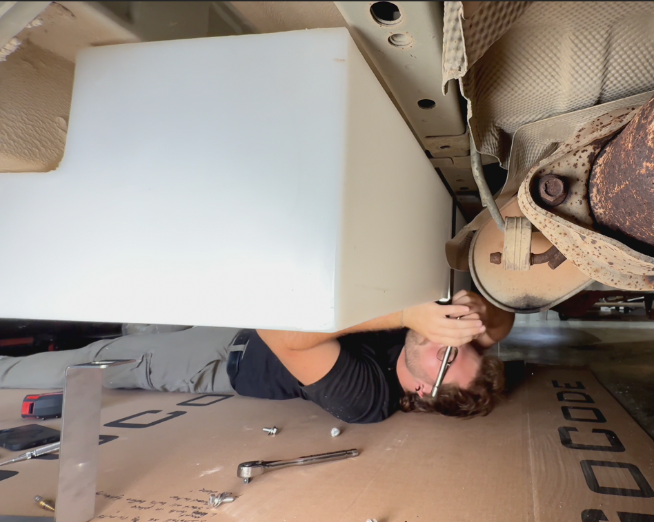 Northwest Conversions 16 Gallon Transit Undercarriage Water Tank