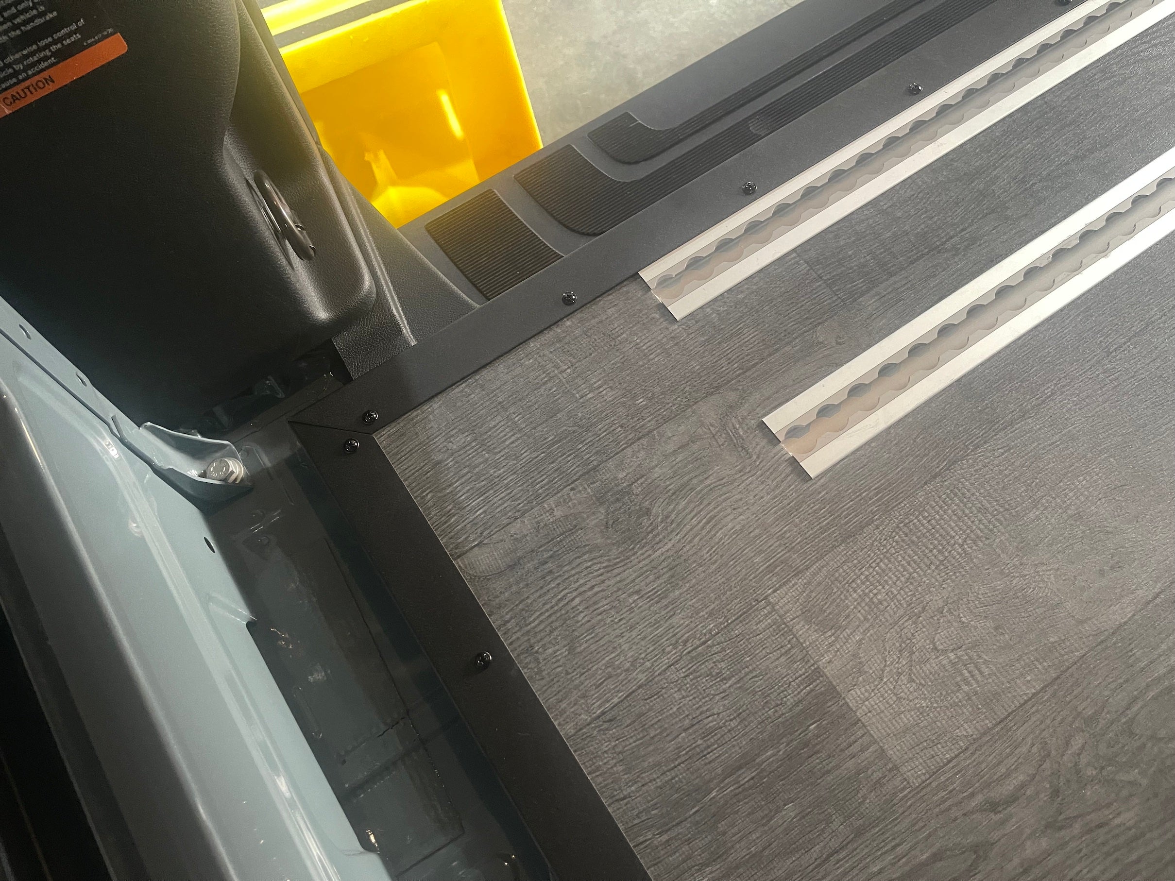 MobiFrame Floor Trim Kit
