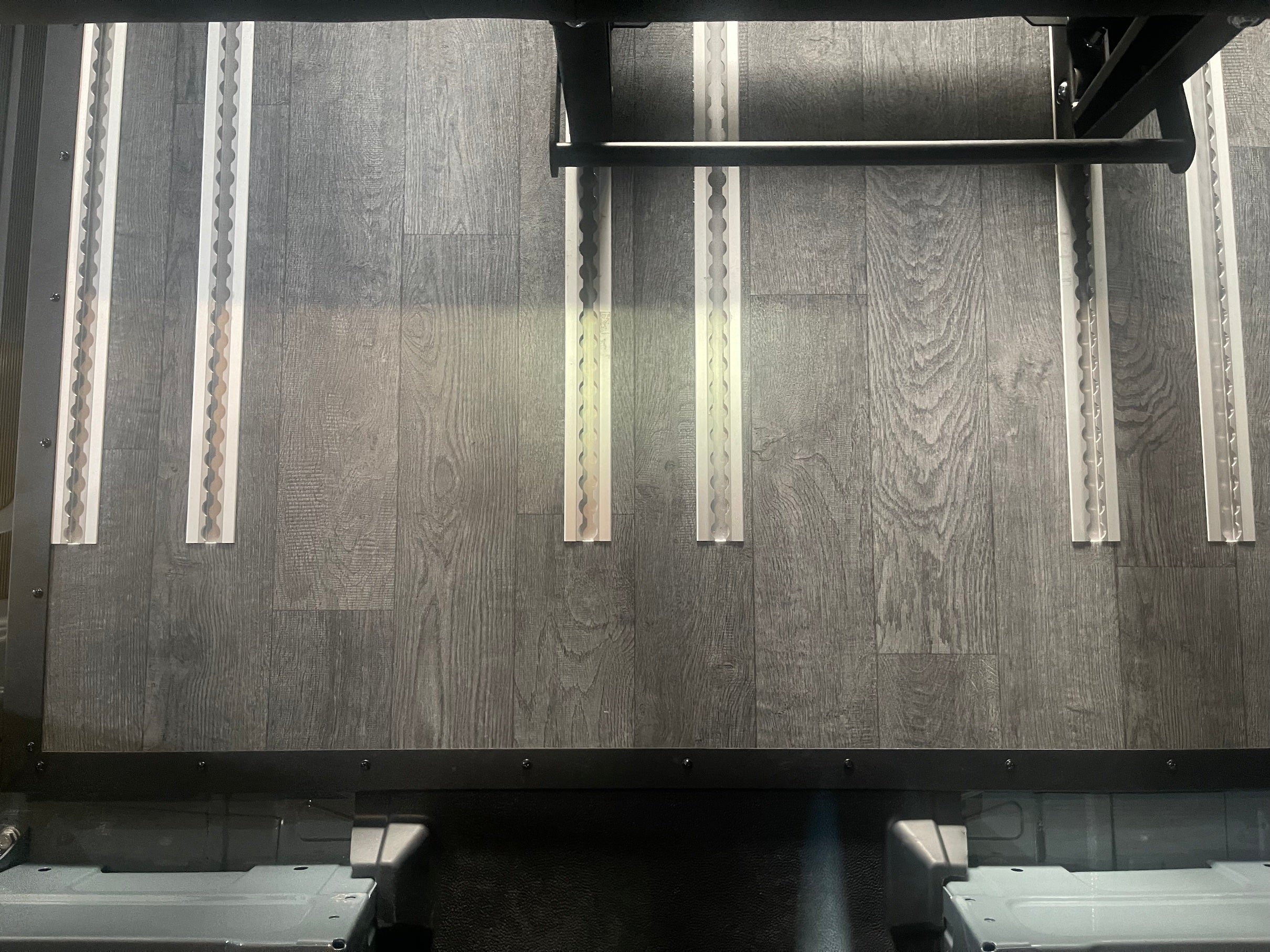MobiFrame Floor Trim Kit