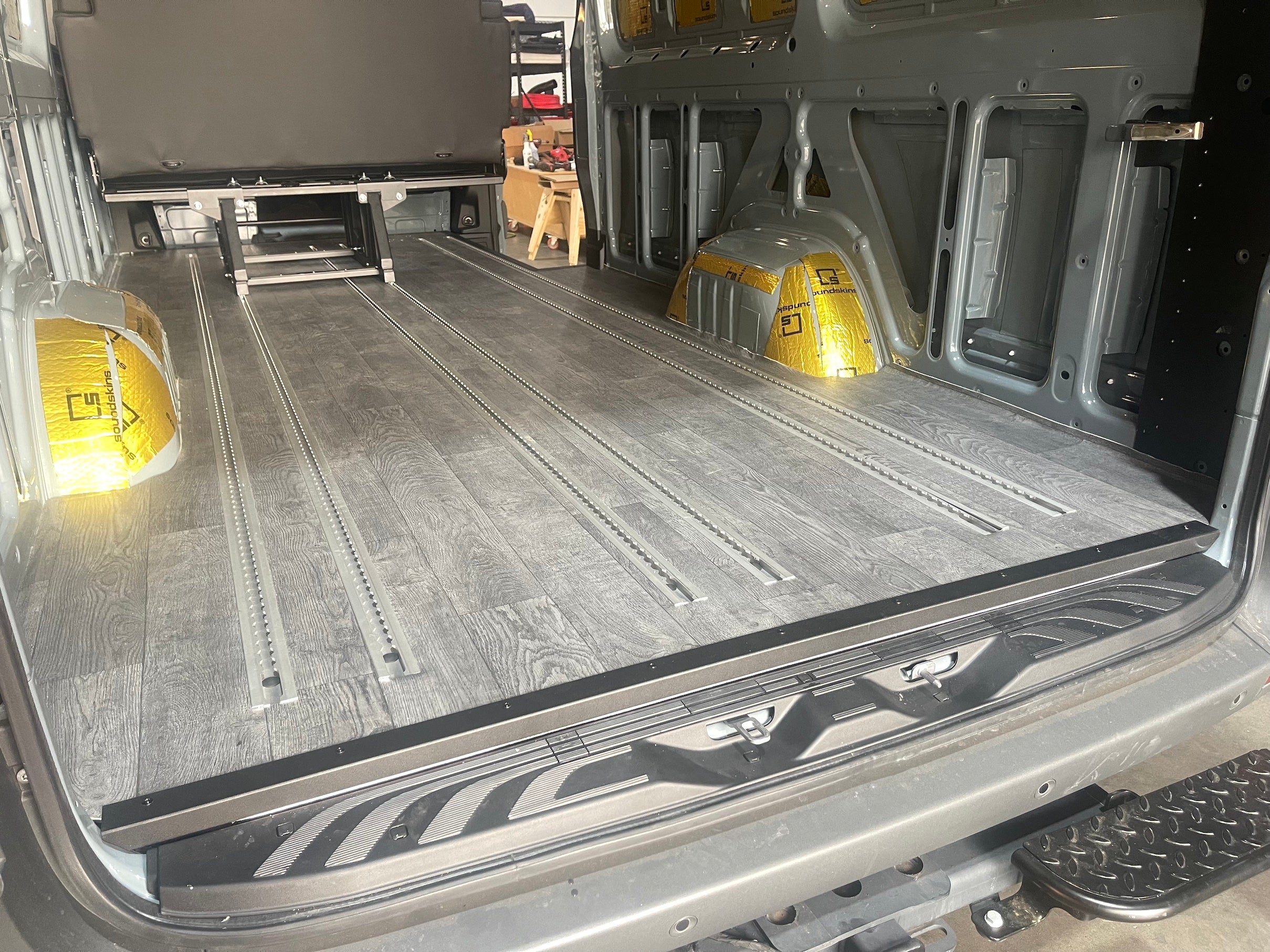 MobiFrame Floor Trim Kit