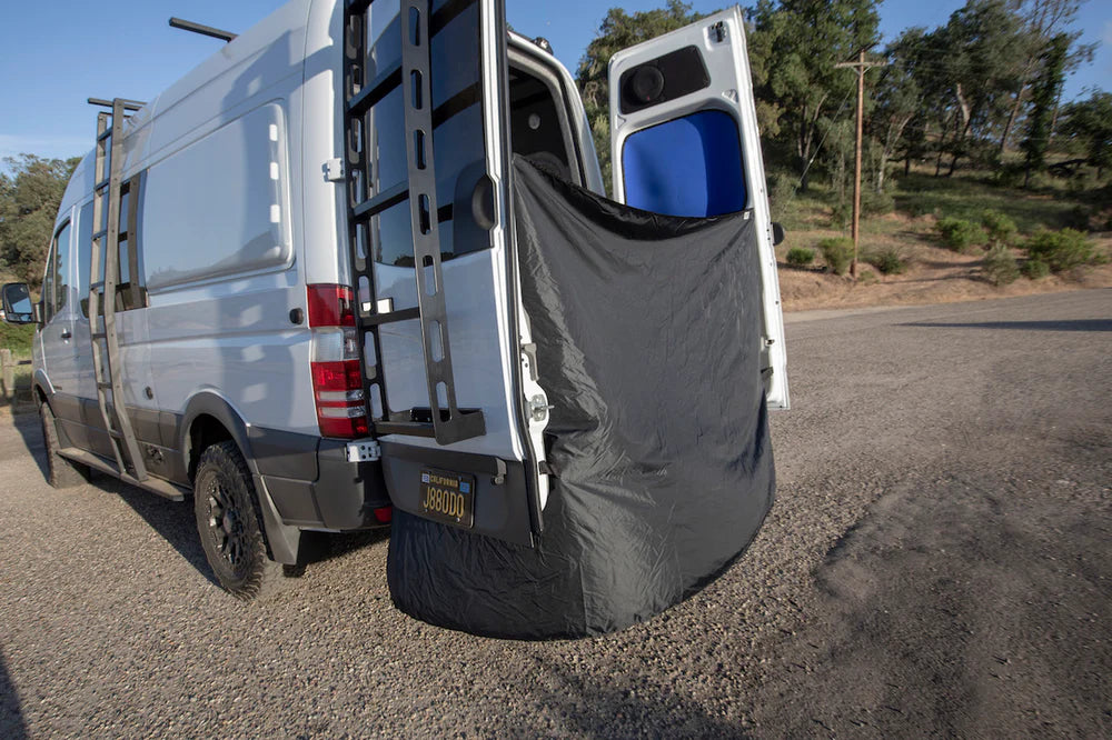 VANNON 2007+ Mercedes Sprinter Shower Curtain