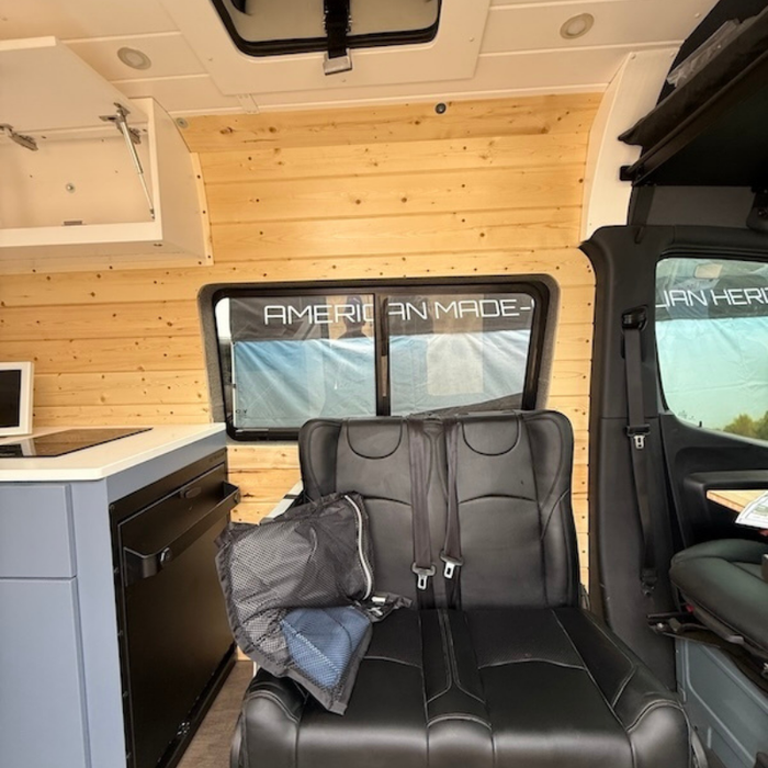 GoCode Mercedes Sprinter Universal Driver Mid Trim Ring