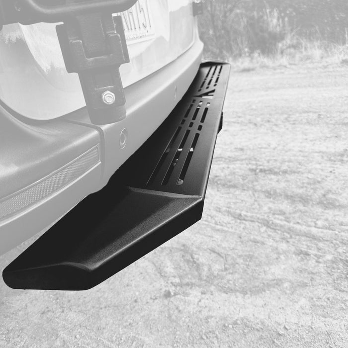 Aluminess Touring Rear Step - Sprinter 2019+