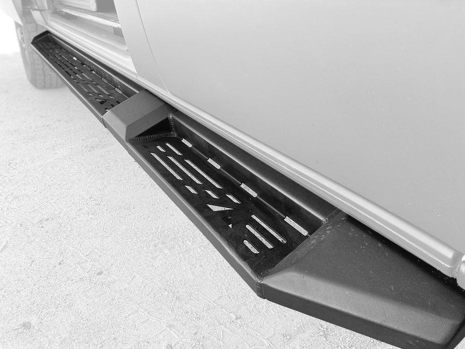 Aluminess Touring Side Steps - Sprinter 2007+