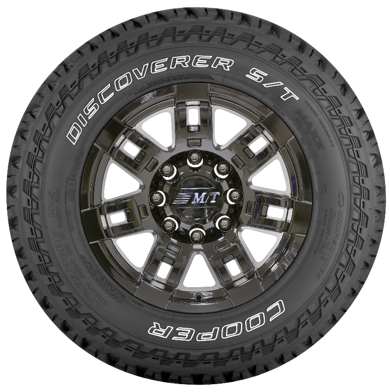 Cooper Discoverer® S/T MAXX™ Tire Van Land
