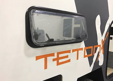 Arctic Tern Classic Windows Van Land